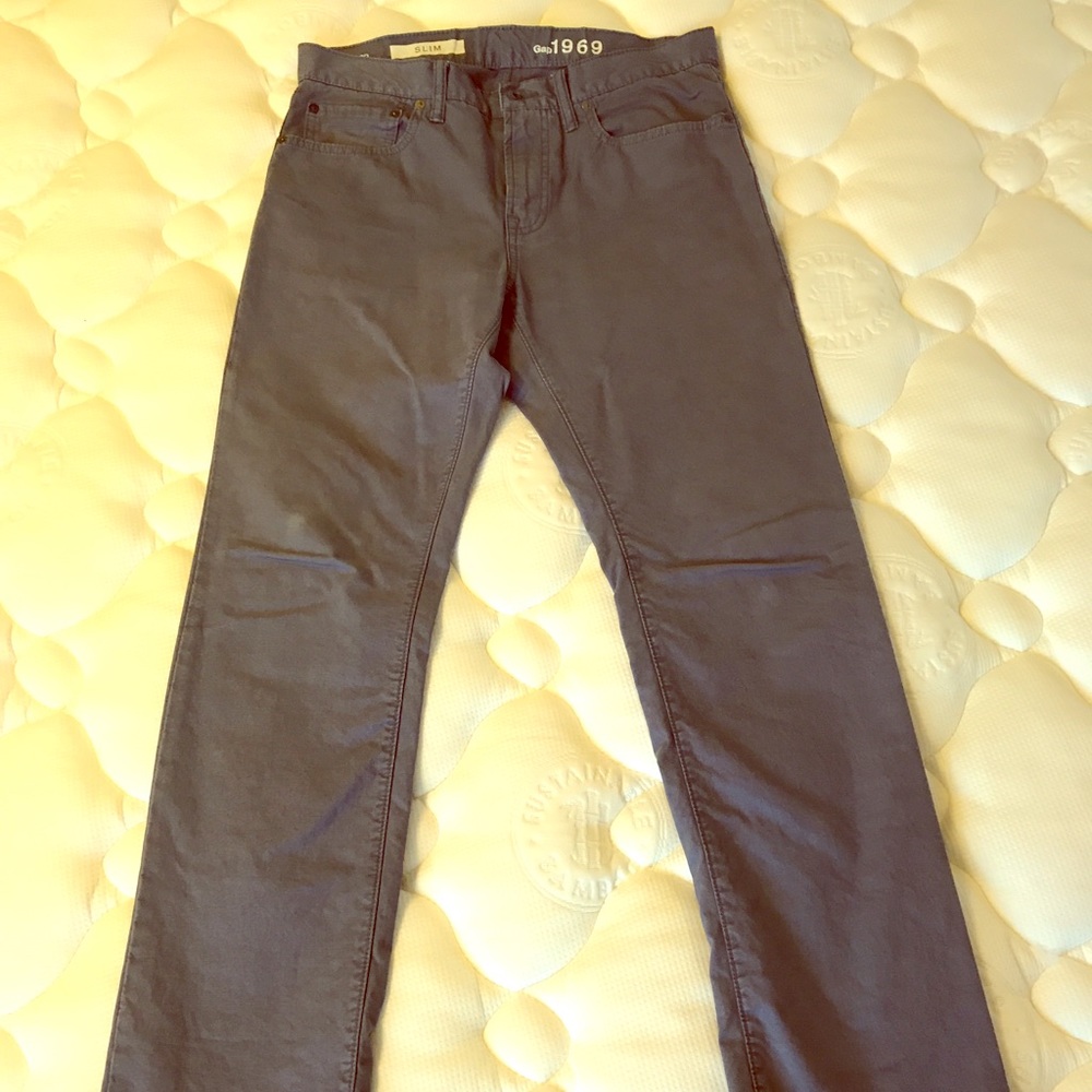 Gap size 30/30 slim khaki jeans. Light blue.
